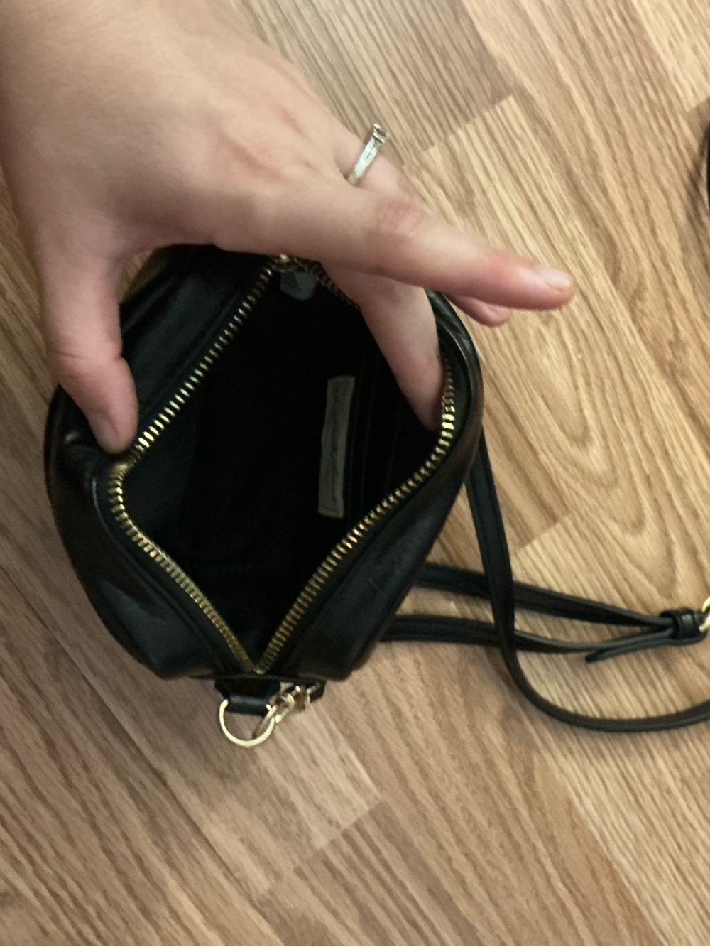 Universal Thread Black Quilted Crossbody Bag - Classic Women's Shoulder Bag - Picture 5 of 7